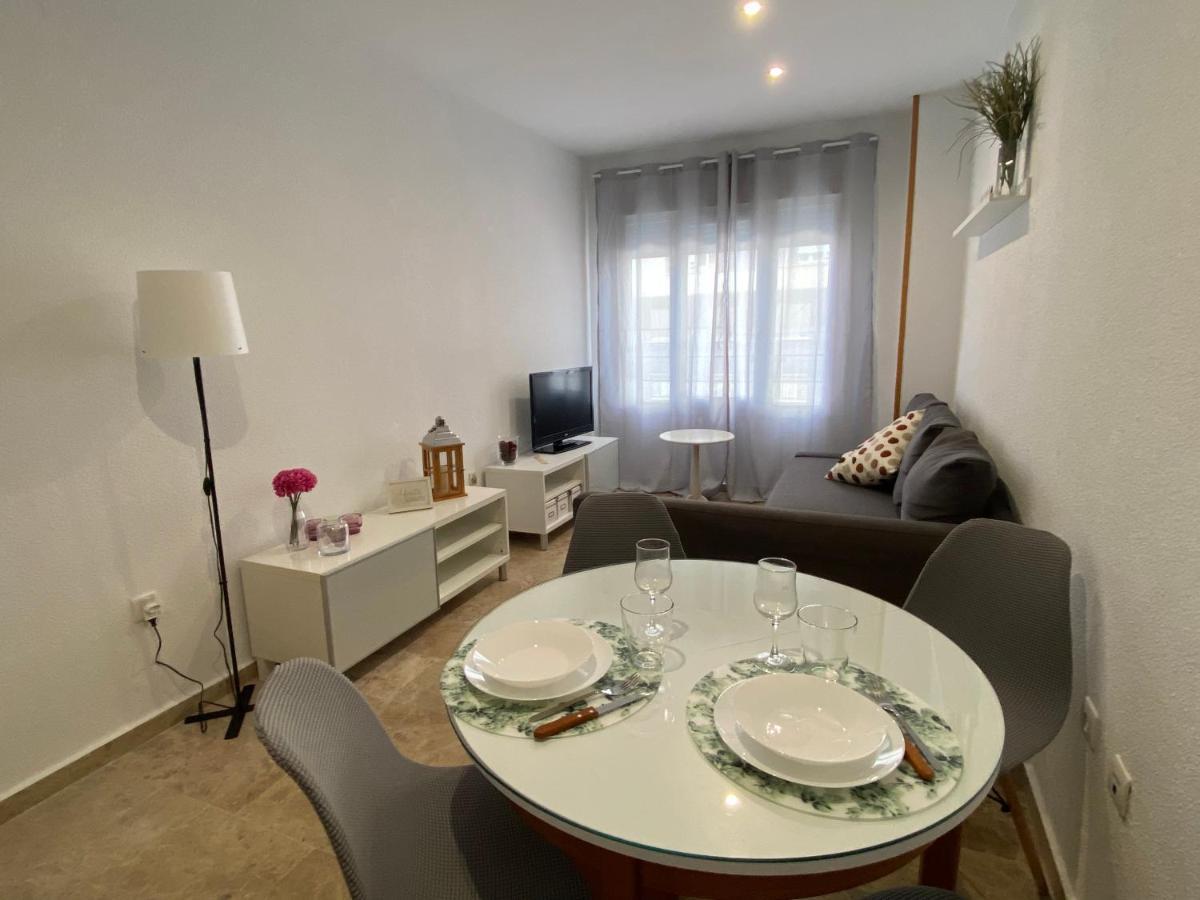 Apartamento Tia Maria Кадис Екстериор снимка